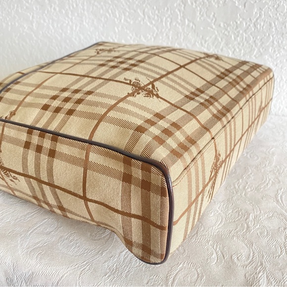 Burberry check large canvas tote - Picture 7 of 13